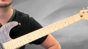 Online Guitar Lessons - Quartal Harmony - Shapes on the mi...